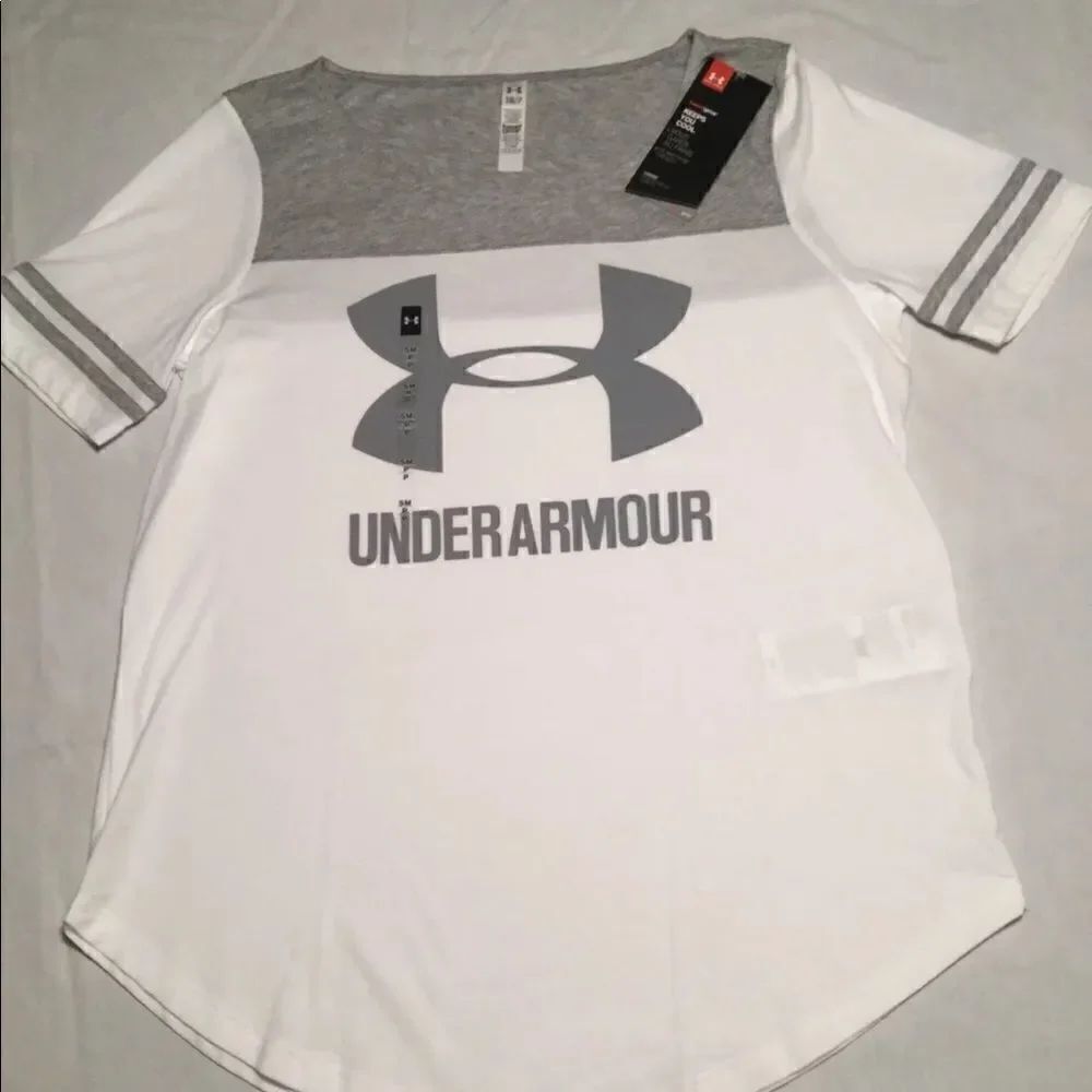 NWT Under Armour Small TSHIRT